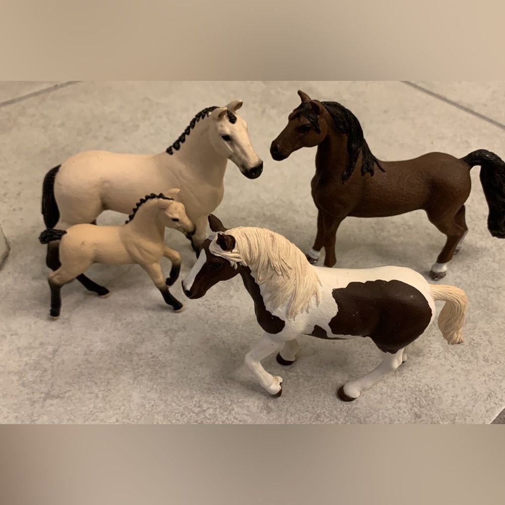 Schleich horse bundle